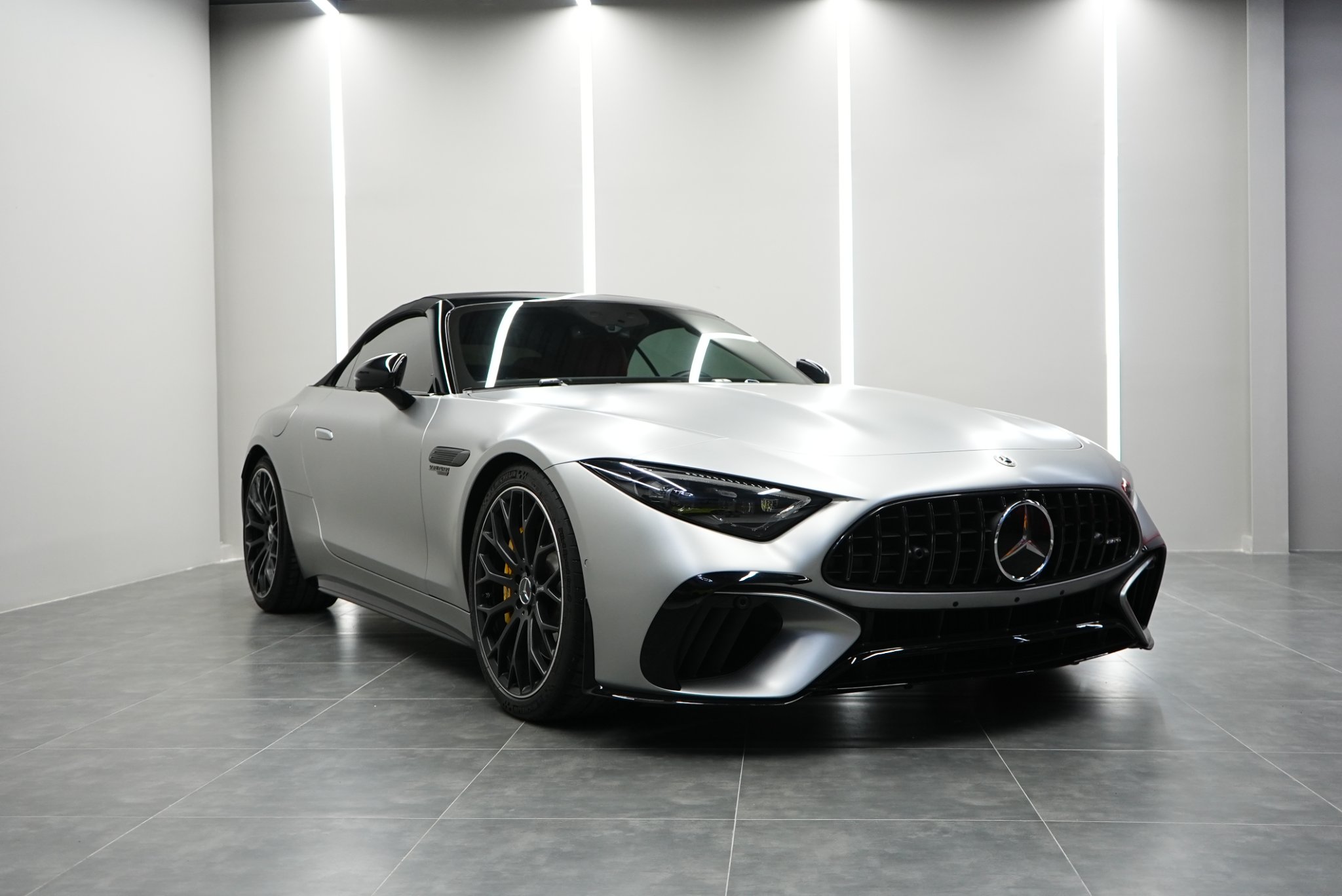 MERCEDES SL 63 AMG GREY - Rent in Dubai UAE